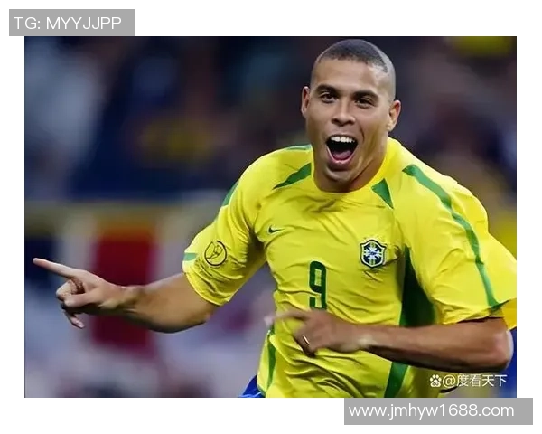 九号球衣背后的传奇与荣耀：那些穿九号球衣的足球巨星们