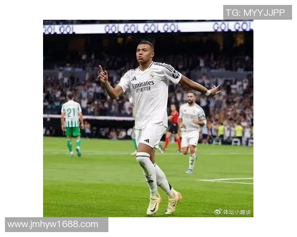 傻傻的足球明星们:那些因憨态可掬而被球迷宠爱的球员故事 傻傻的足球明星们:那些因憨态可掬而被球迷宠爱的球员故事