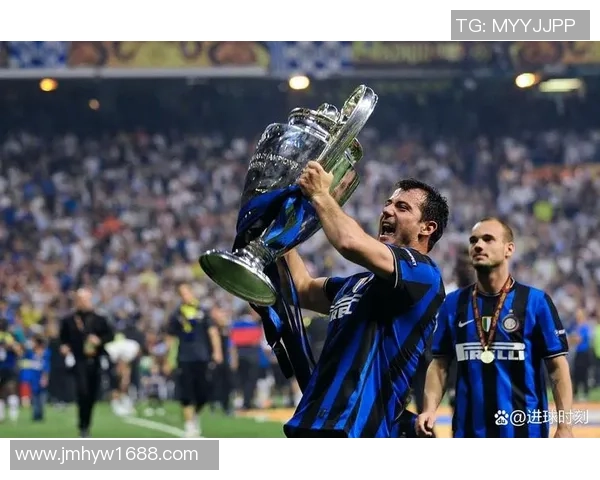 全球足球边锋十大球星排名分析与经典时刻回顾 全球足球边锋十大球星排名分析与经典时刻回顾