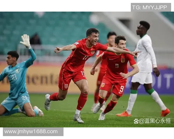 被球迷怒骂的男足球星是谁他为何陷入舆论风暴成焦点话题