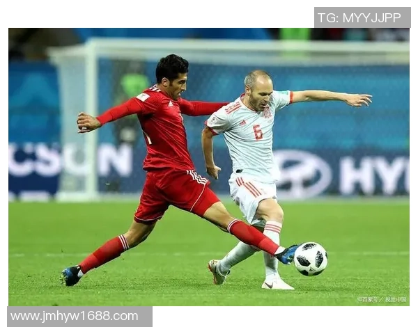 足球前十球星三人组合解析 强强联手成就无敌锋线